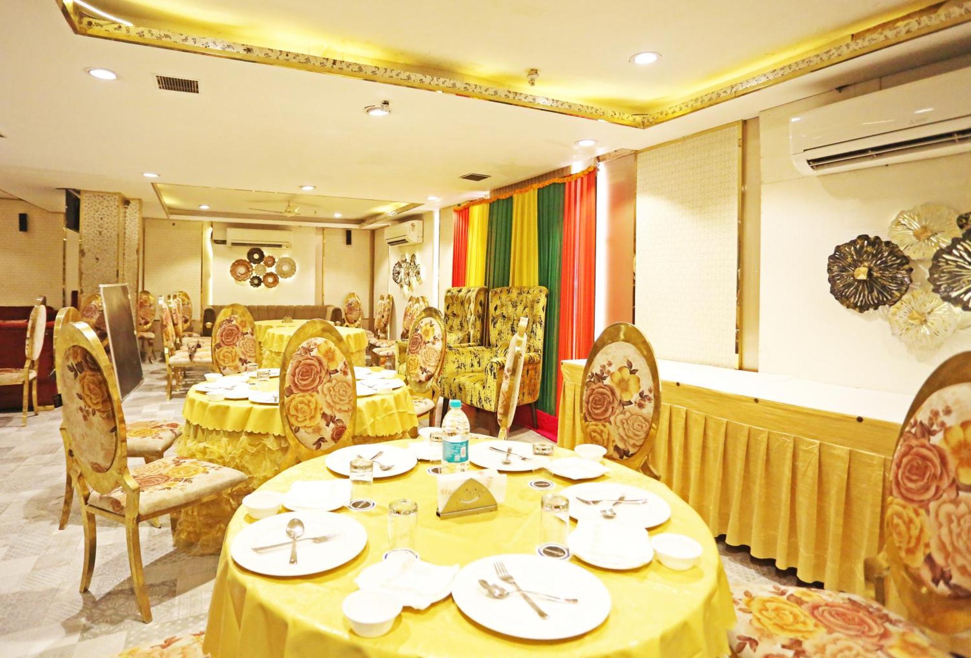 Jrd Luxury-Business Hotel Нью-Дели Экстерьер фото